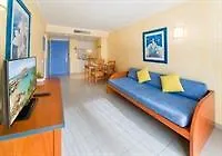 Coral Star Apartments-1
